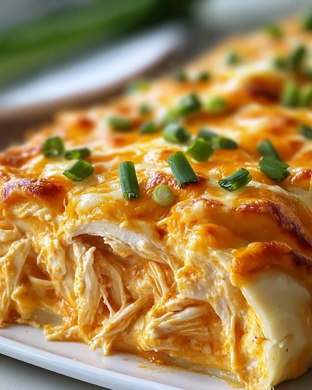 Cremiger Buffalo Hähnchen Käse Auflauf – Einfach & Lecker!